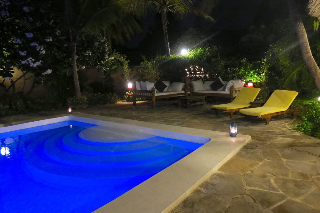 piscina villa hotel a Malindi