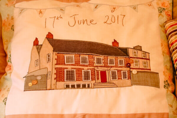 the rollestone manor