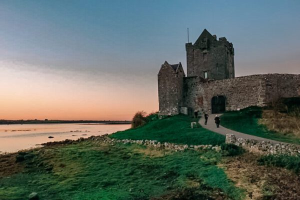 Dunguaire Castle