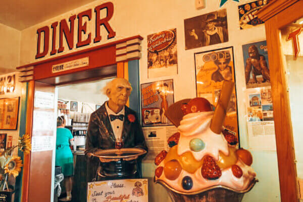 Peggy Sue's 50s Diner